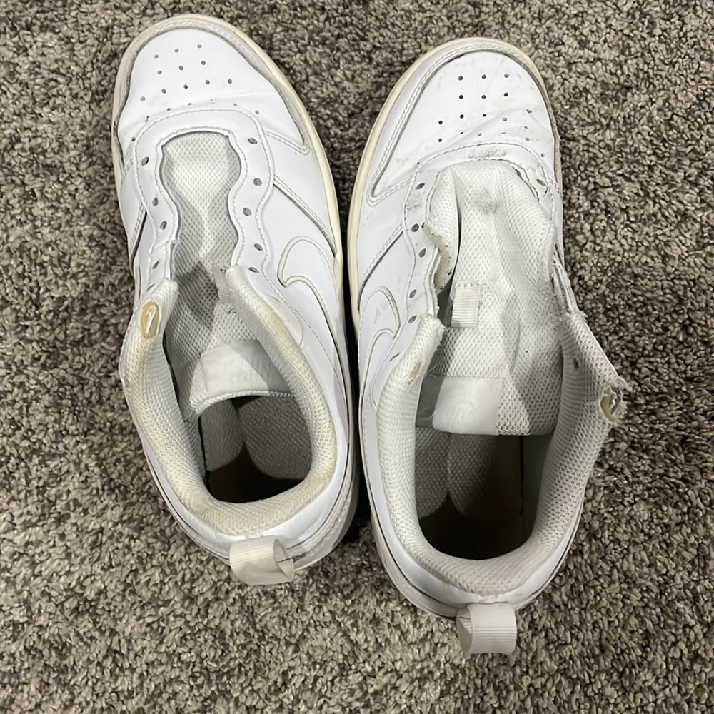 Nike Air Force 1. Big kids size 5 Youth. Used in good shape!